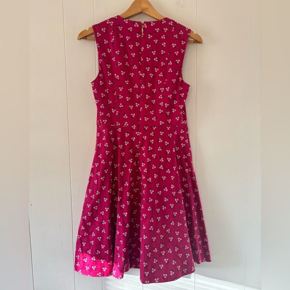 Draper James Cabernet Floral Love Circle Mini Dress Size 2 Pink Plunge V-Neck - Picture 3 of 13